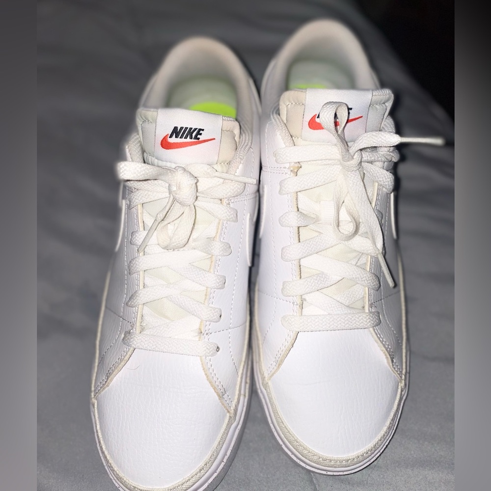 Nike court legacy shoes